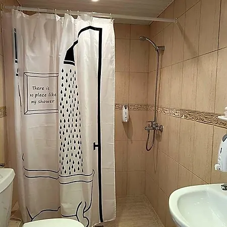Jambo Готель